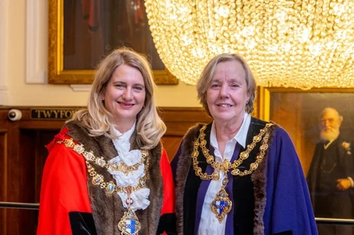 Wandsworth mayor backs three local charities