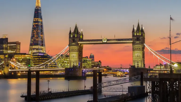 Aviva Shares and the Next UK Cost-of-Living Check