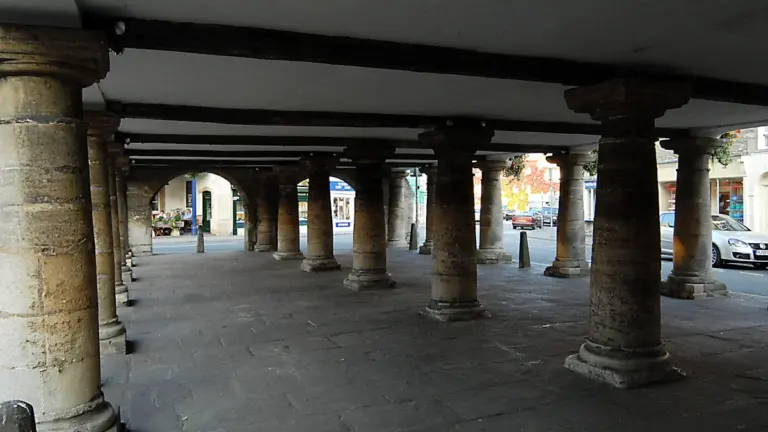Derby carers invited to free Market Hall advice event