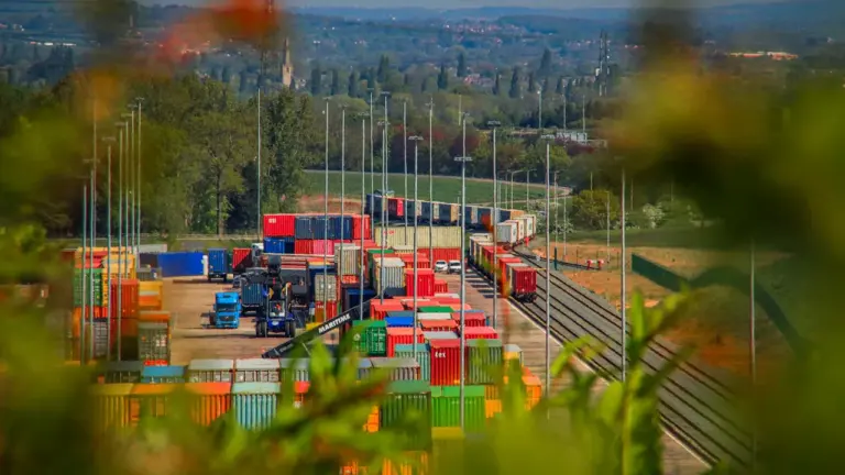 G7 trade deal puts UK import costs on watch