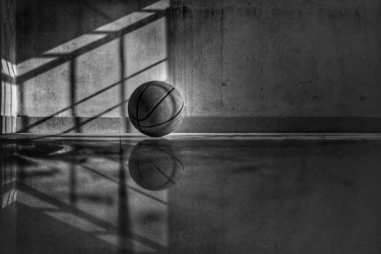 Julian Champagnie’s 11 threes put his Spurs role in focus