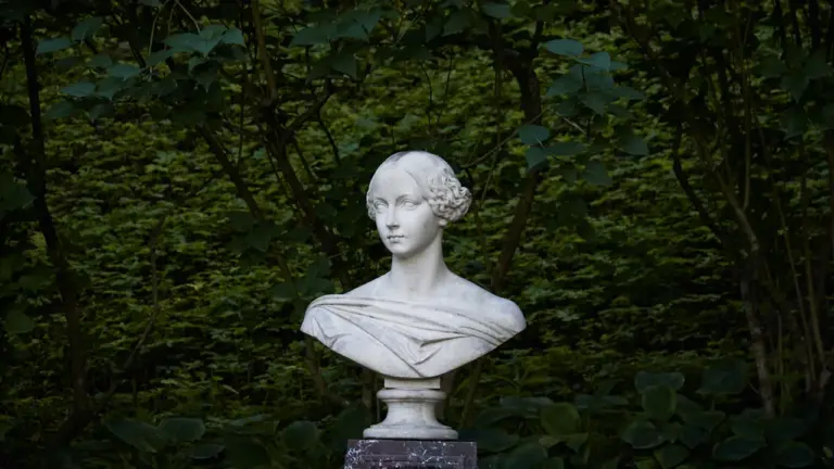 Sir Joseph Paxton’s bust returns to Bromley’s Crystal Palace Park